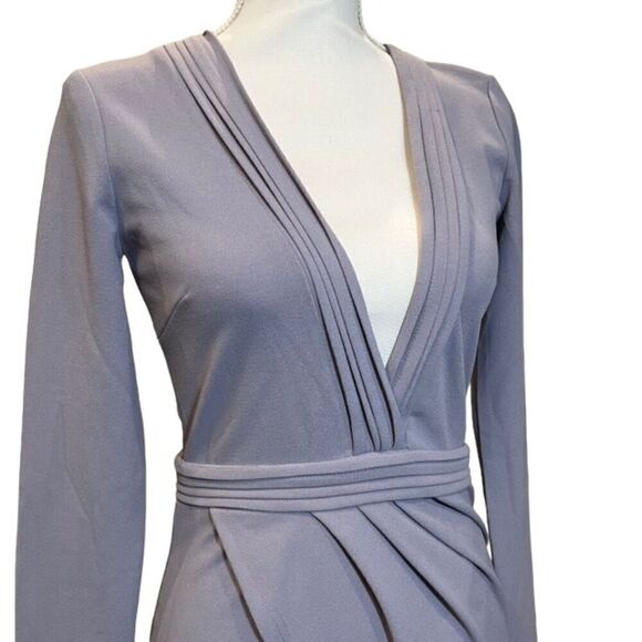 Tobi Ava Lilac Grey Bodycon Long Sleeved Split Hem Deep Plunge Dress Size Small - Picture 3 of 10